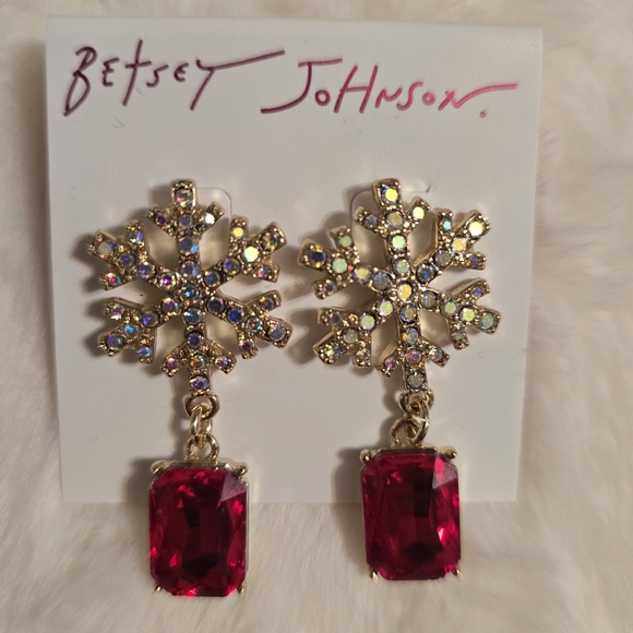 Betsey Johnson Snowflake Earrings - Picture 1 of 2